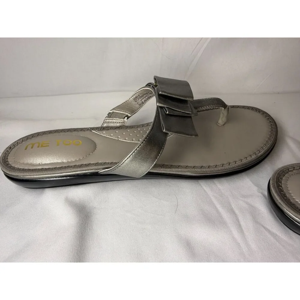 Me Too Silver Metallic Bow Sandals Women's Size 8 1/2 M Flat